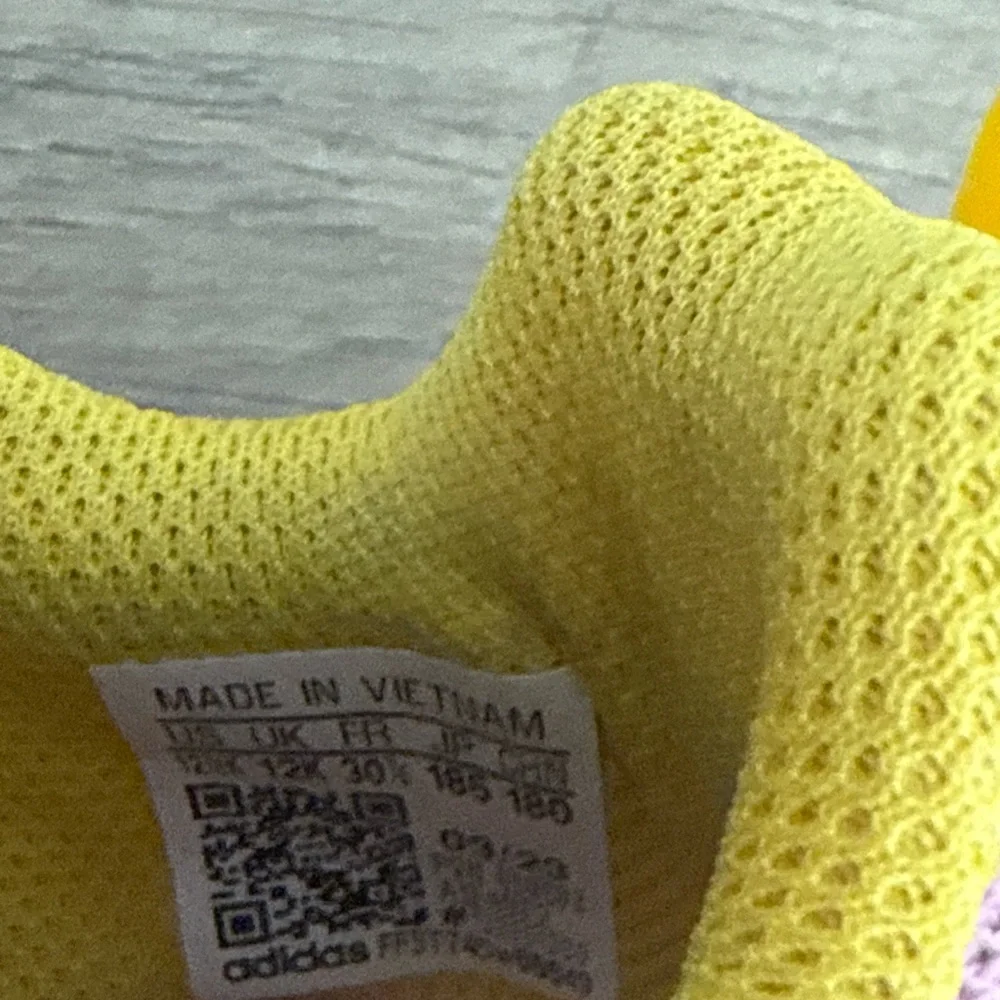 Adidas‎ X LEGO Terrell Agravic Flow Pink Yellow Trail Running Shoes Youth 12.5